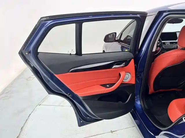BMW X2 2022 — фото 13