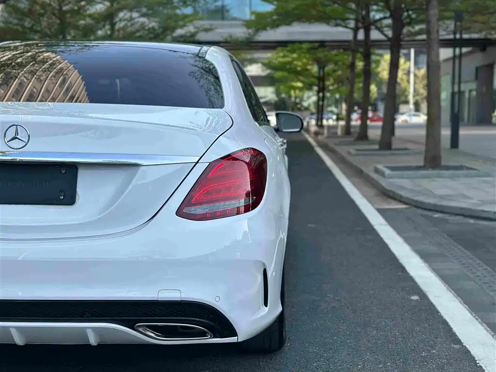Mercedes-Benz C-Class 2018 — фото 11