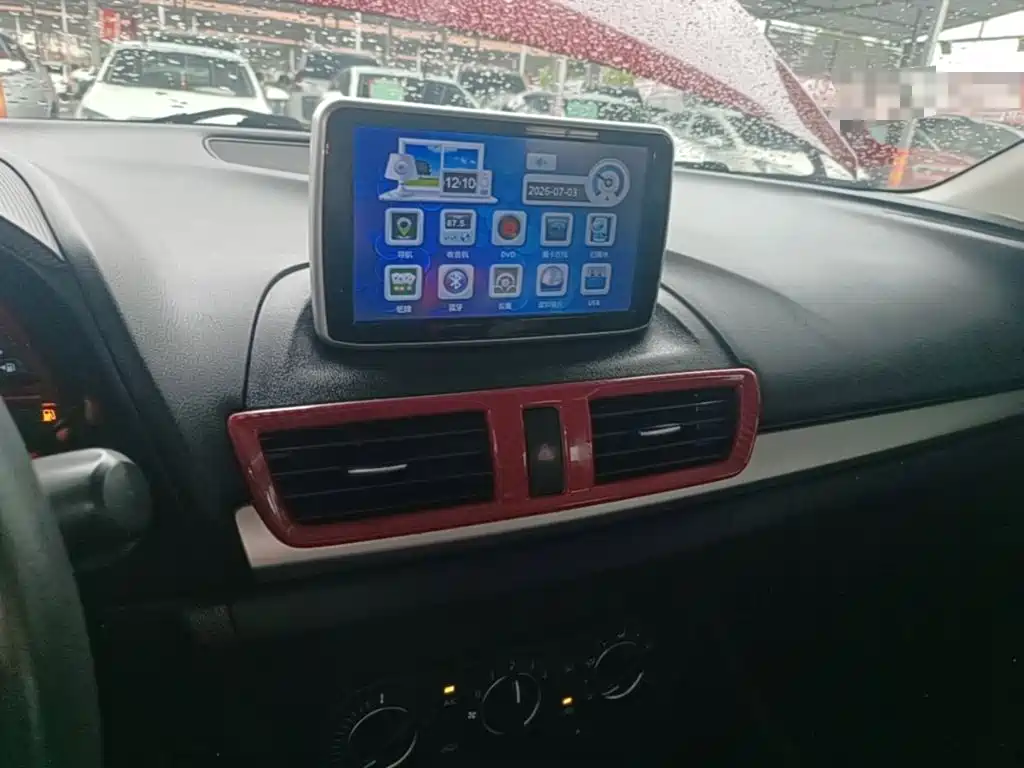 Mazda 3 Axela 2015 — фото 13