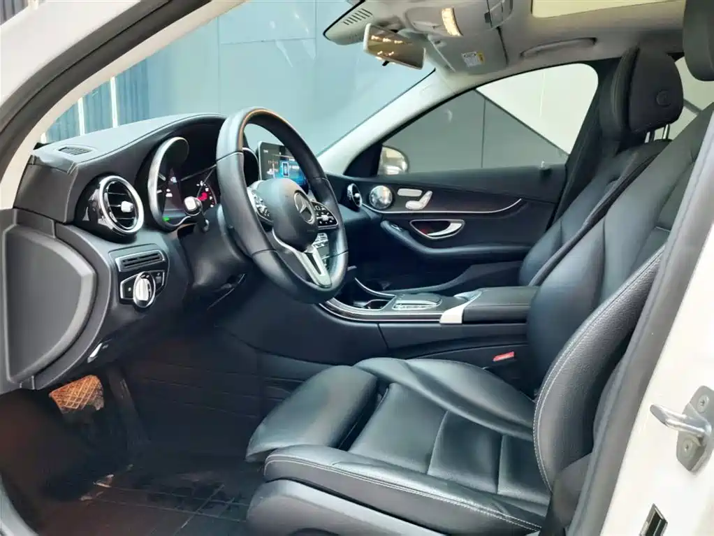 Mercedes-Benz C-Class 2018