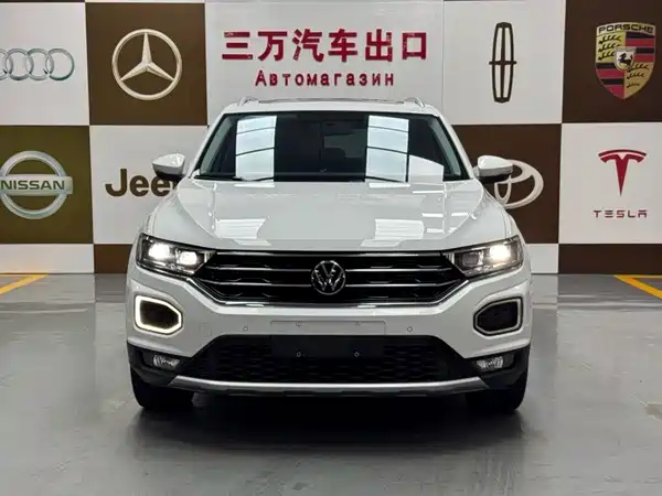 Volkswagen T-Roc 2023
