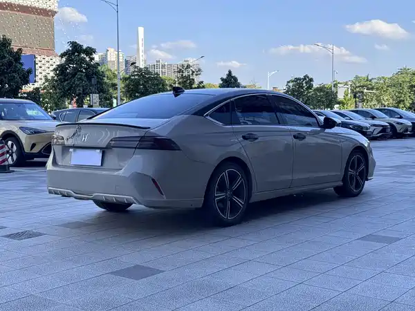 Honda Inspire 2024