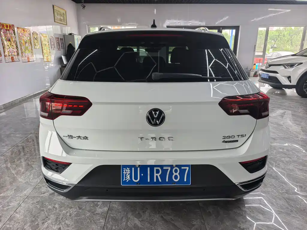 Volkswagen T-Roc 2023