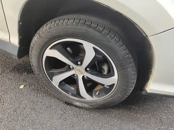 BYD S7 2014