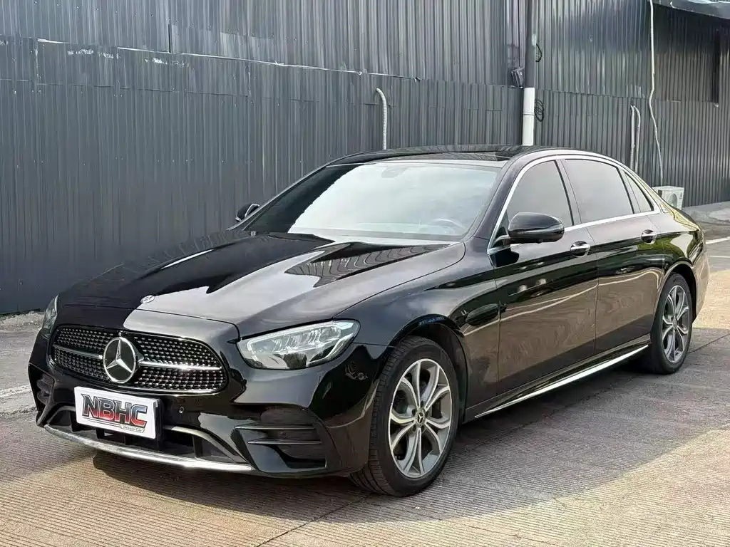 Mercedes-Benz E-Class 2021 — фото 10