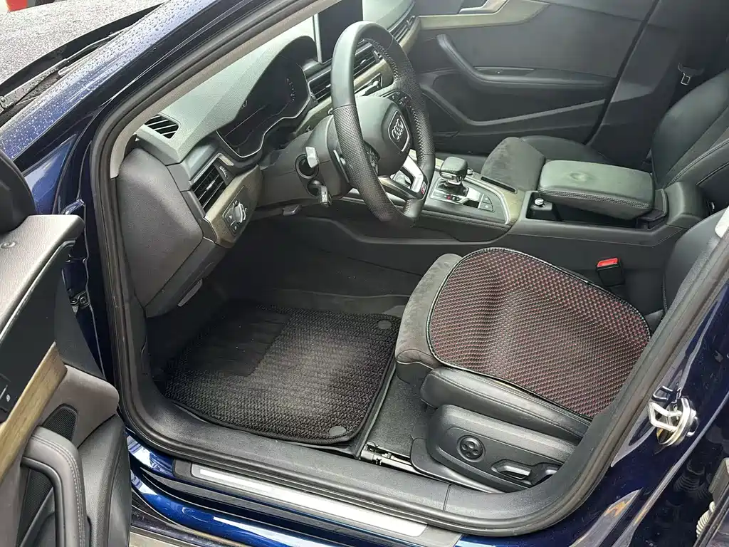 Audi A4 2020