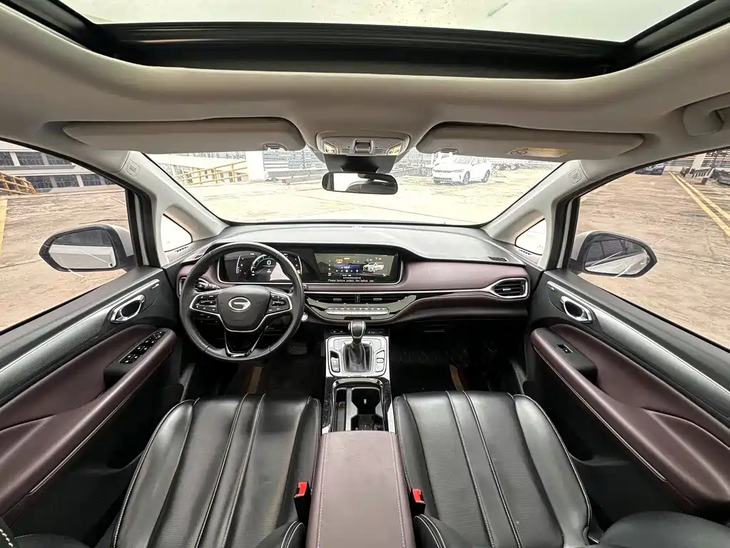 GAC Motor Trumpchi M6 2023 — фото 7