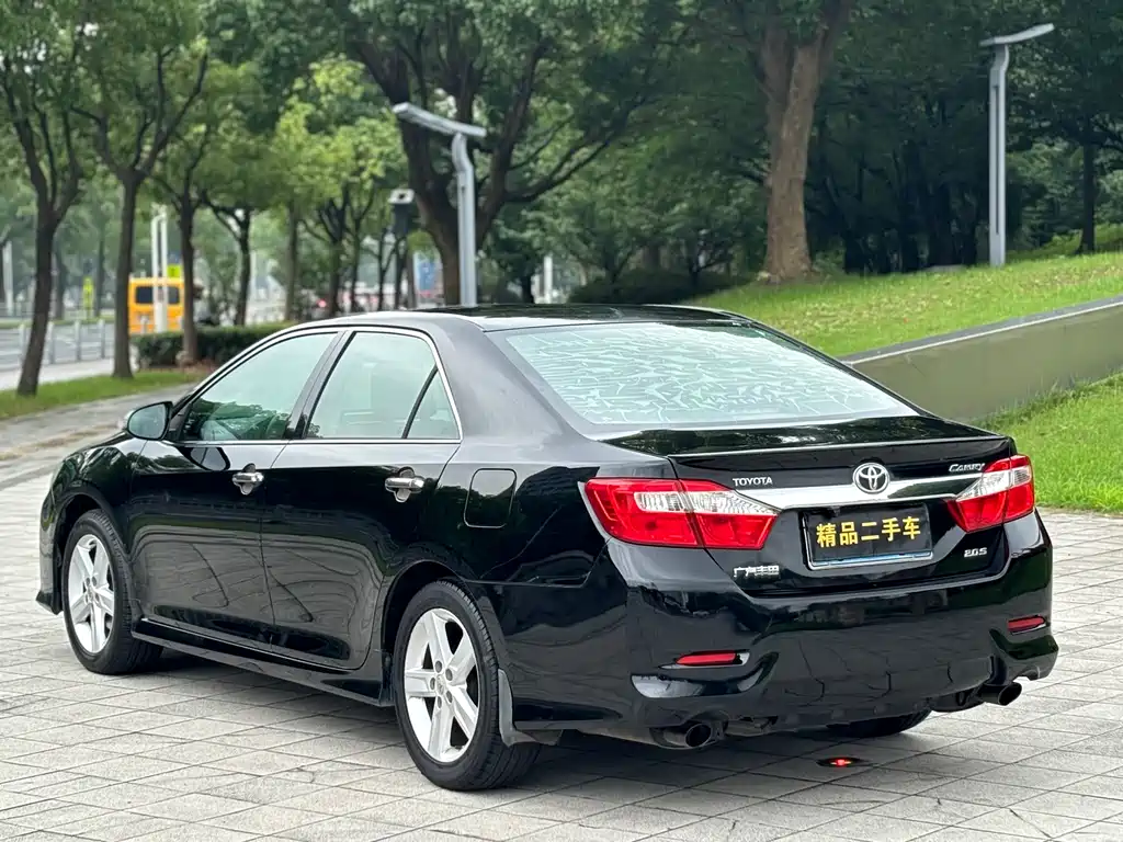 Toyota Camry 2014