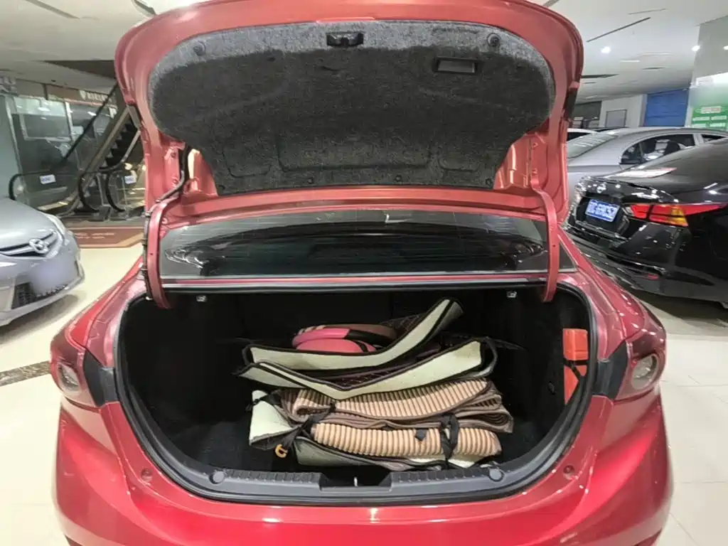 Mazda 3 Angkesela 2015 — фото 19