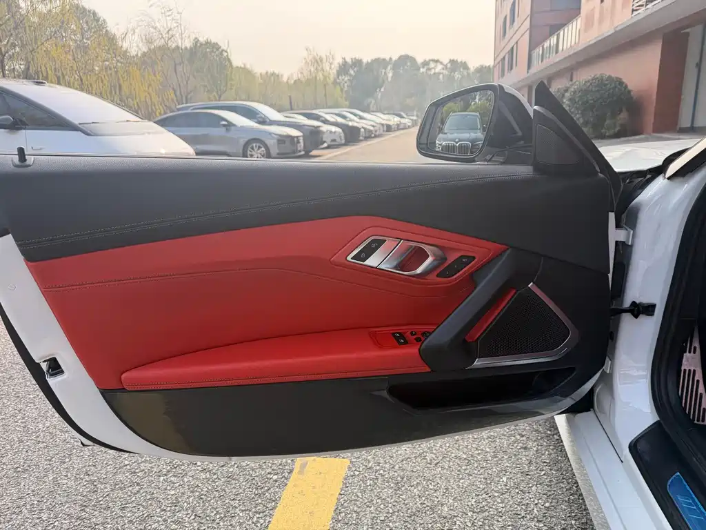 BMW Z4 2019 — фото 16
