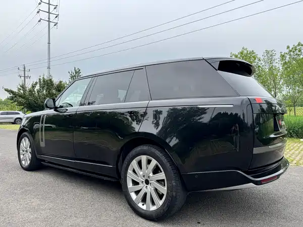 Land Rover Range Rover 2023