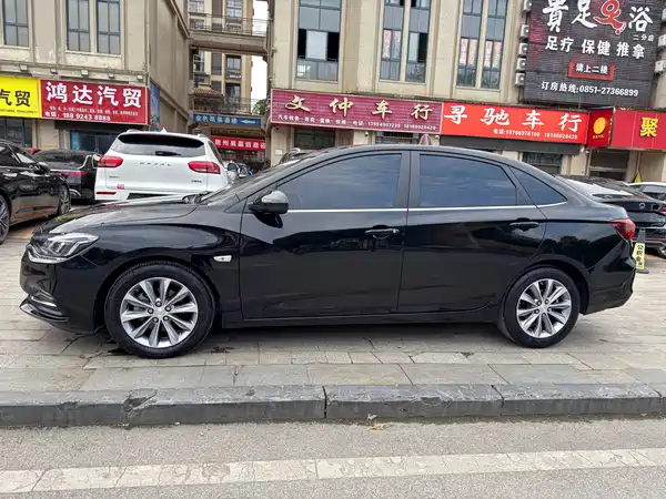 Chevrolet Monza 2022