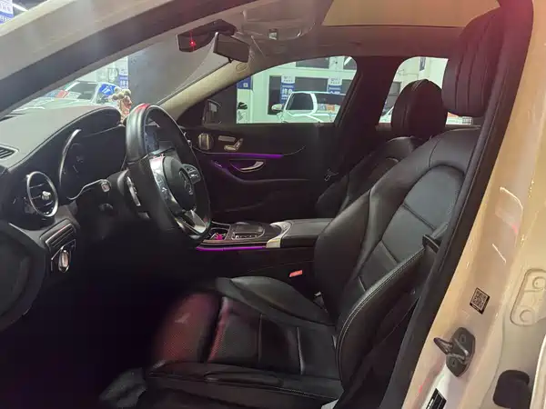 Mercedes-Benz C-Class 2022