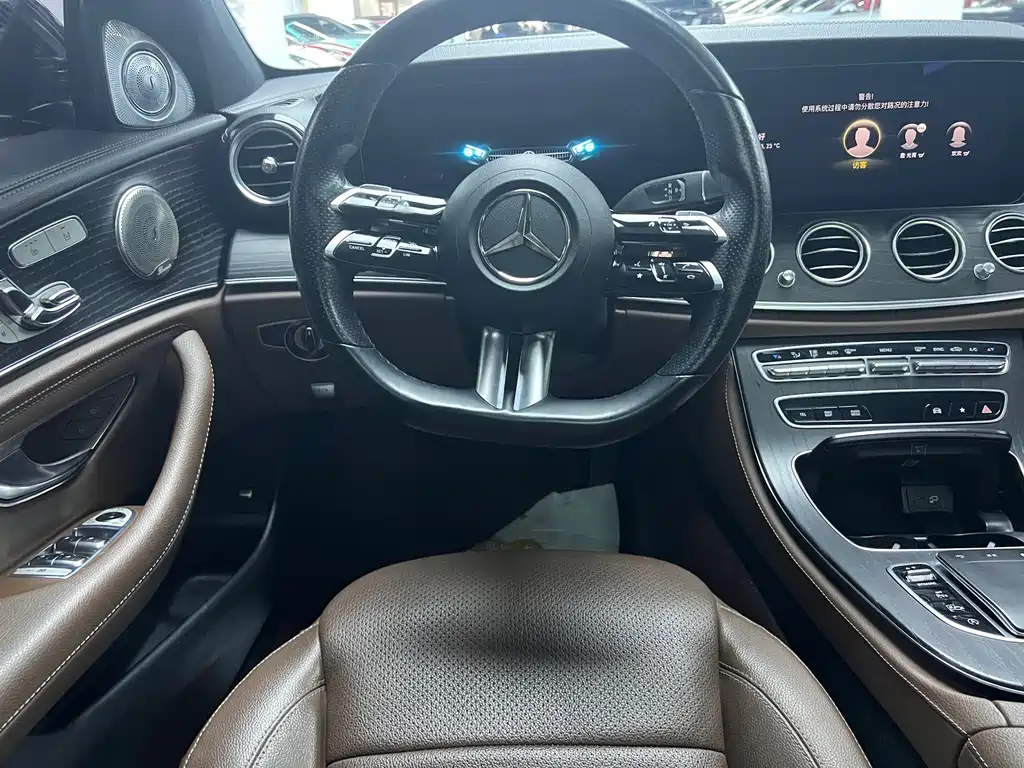 Mercedes-Benz E-Class 2020 — фото 10
