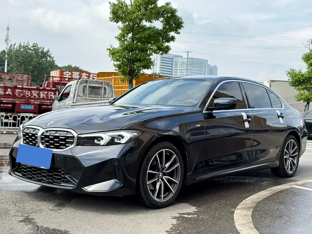 BMW 3 Series 2023