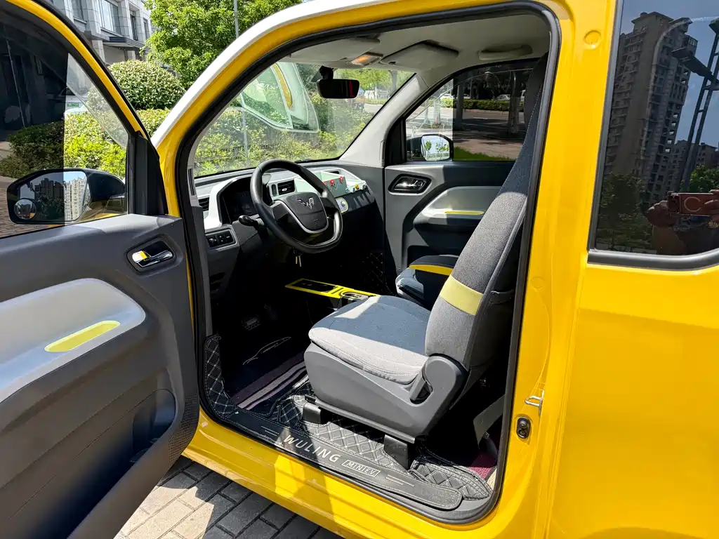 Wuling MINIEV 2021