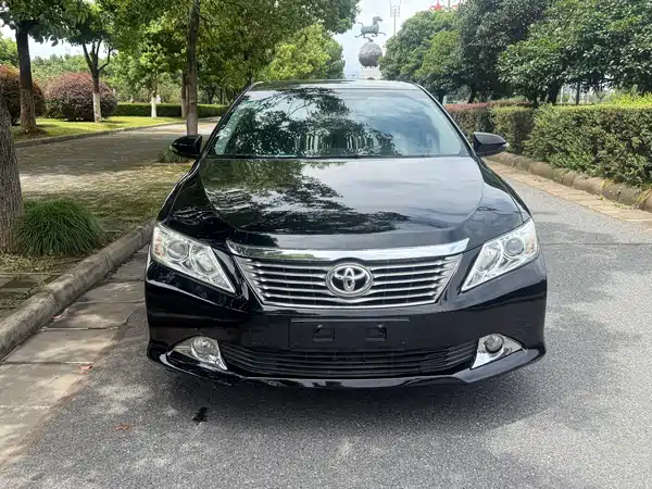 Toyota Camry 2014