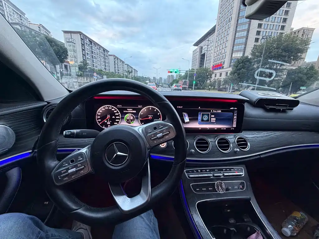Mercedes-Benz E-Class 2019 — фото 6