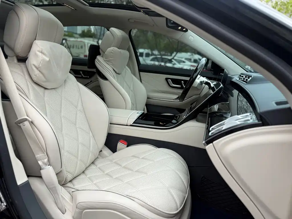Mercedes-Benz Maybach S-Class 2024
