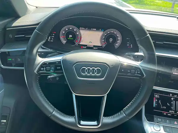 Audi A6L 2020