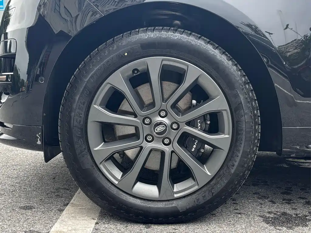 Land Rover Sport 2024