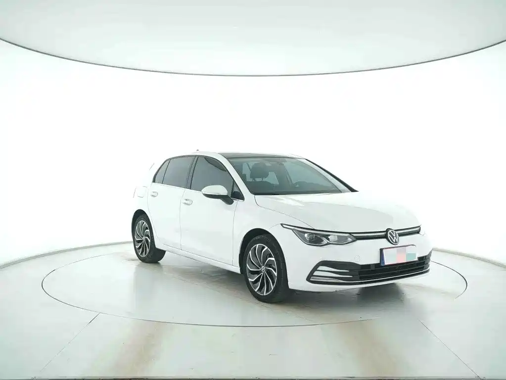 Volkswagen Golf 2023