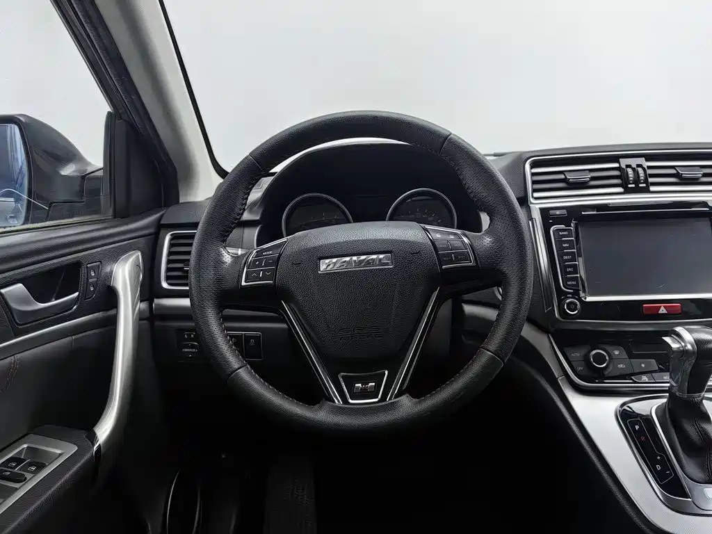 Haval H6 2017 — фото 11