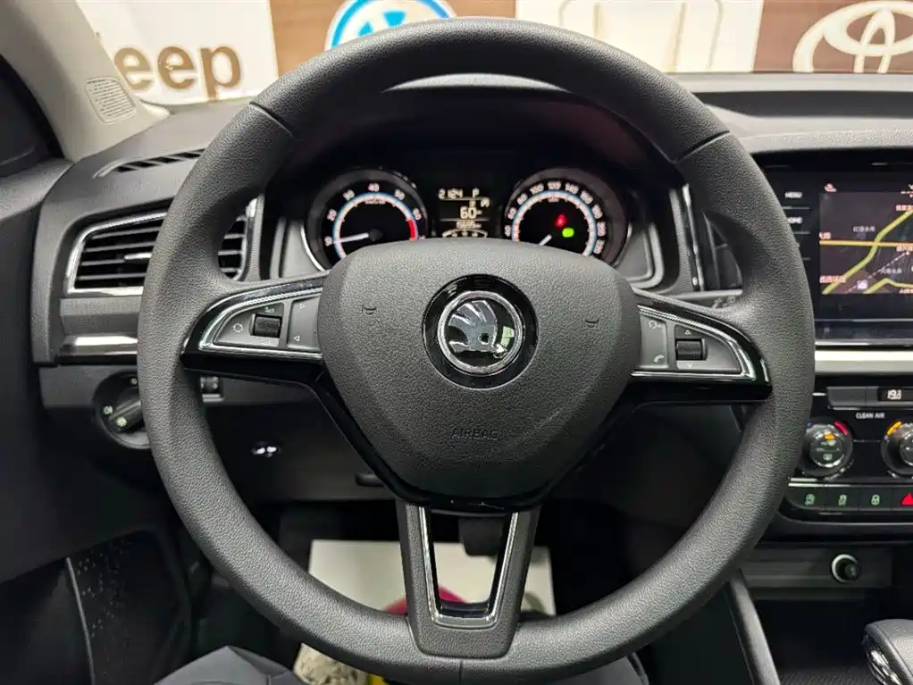 Skoda Kamiq 2022 — фото 11