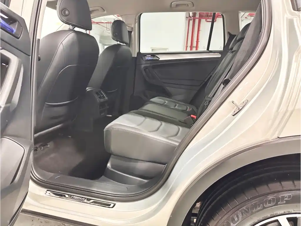 Volkswagen Tiguan L 2018 — фото 13