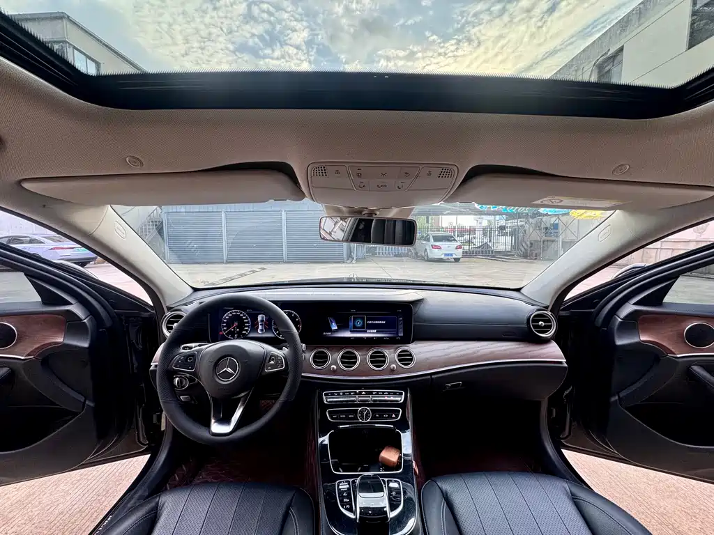 Mercedes-Benz E-Class 2017