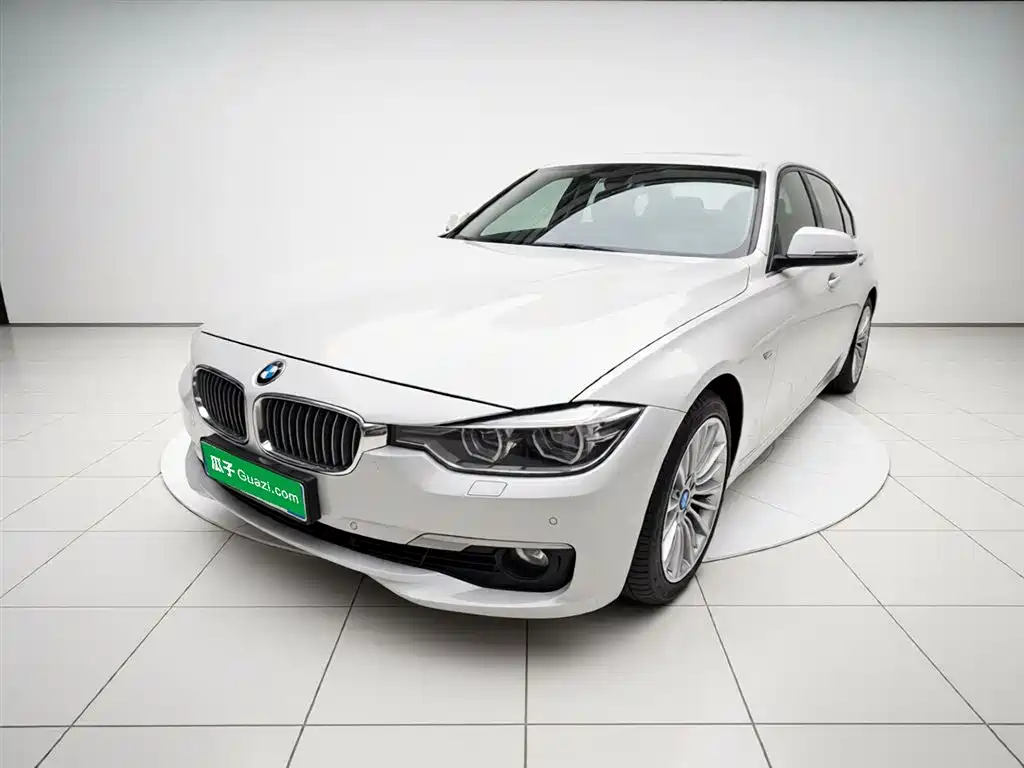 BMW 3 Series 2018 — фото 2