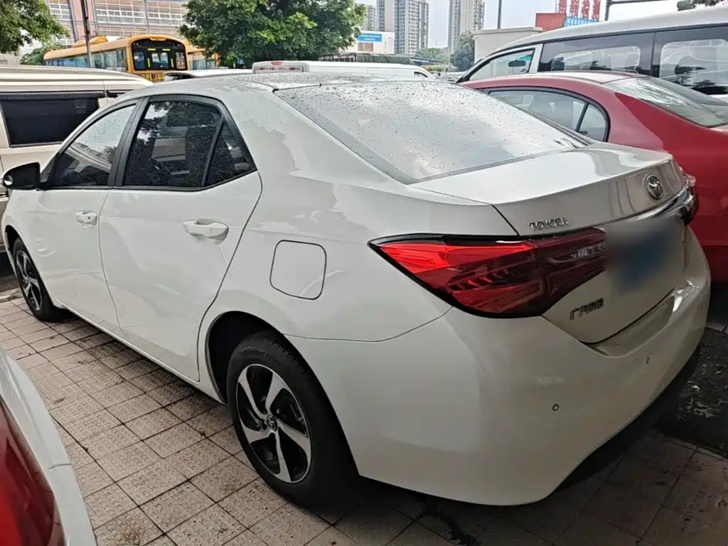 Toyota Levin 2018 — фото 5