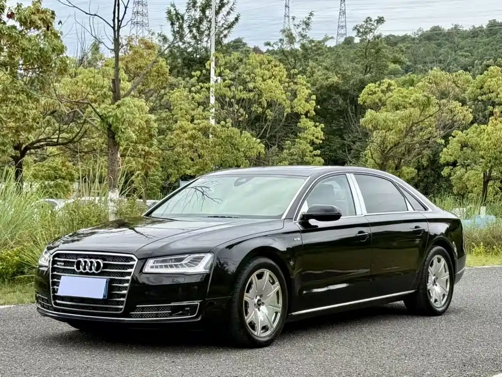 Audi A8 2013
