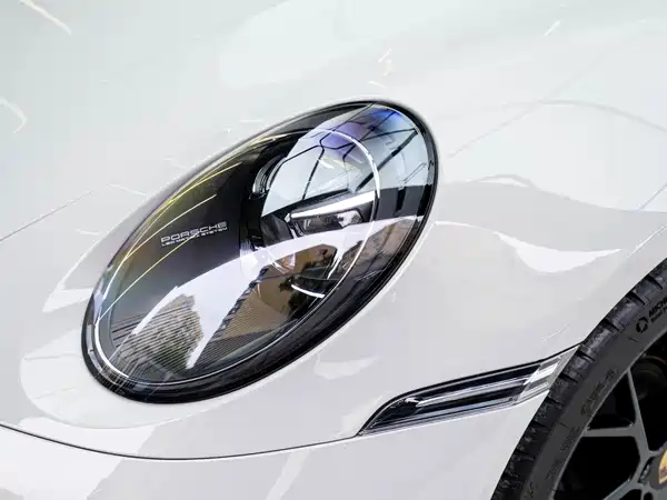 Porsche 911 2023