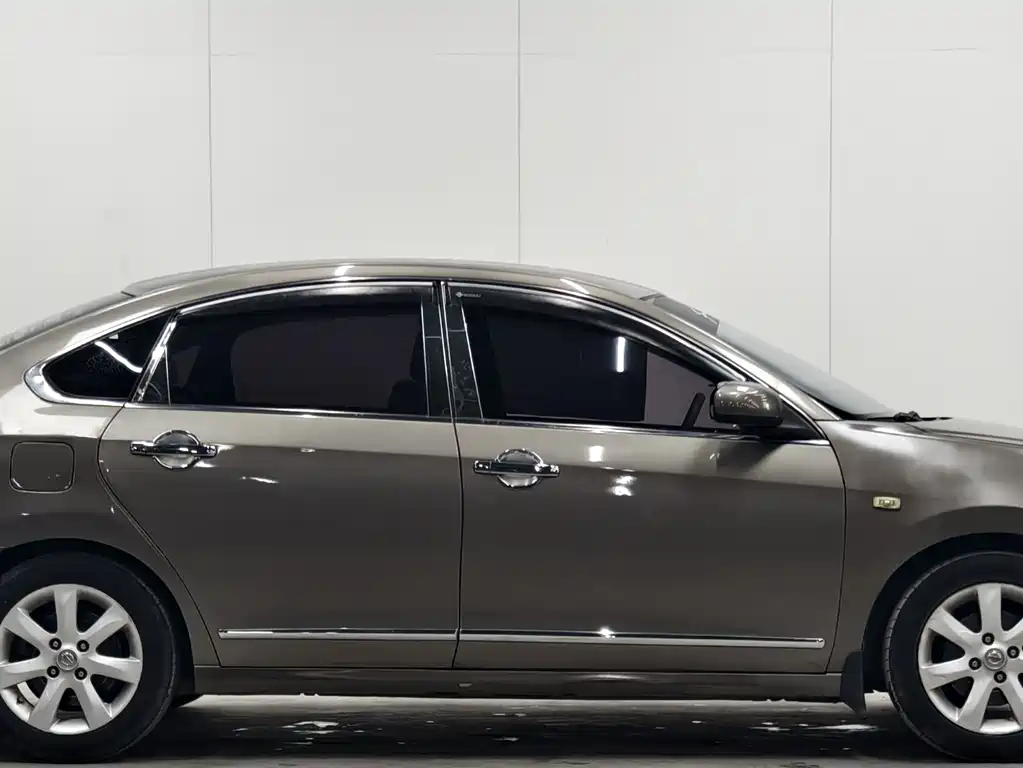 Nissan Sylphy 2011 — фото 9