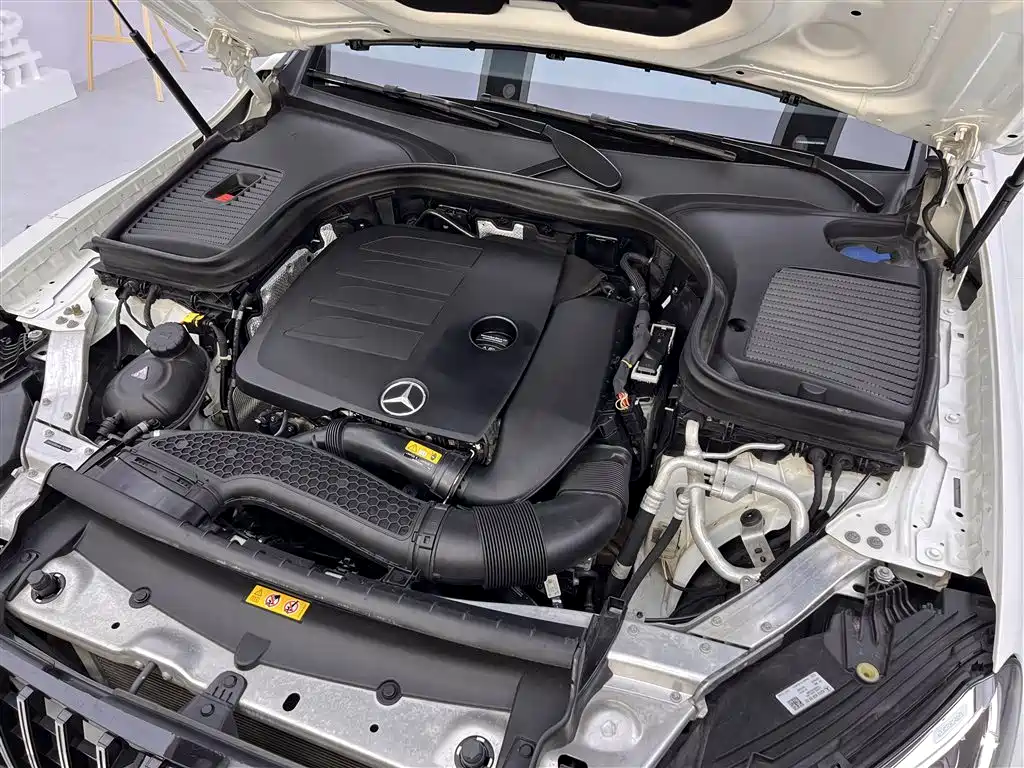 Mercedes-Benz GLC 2022 — фото 12