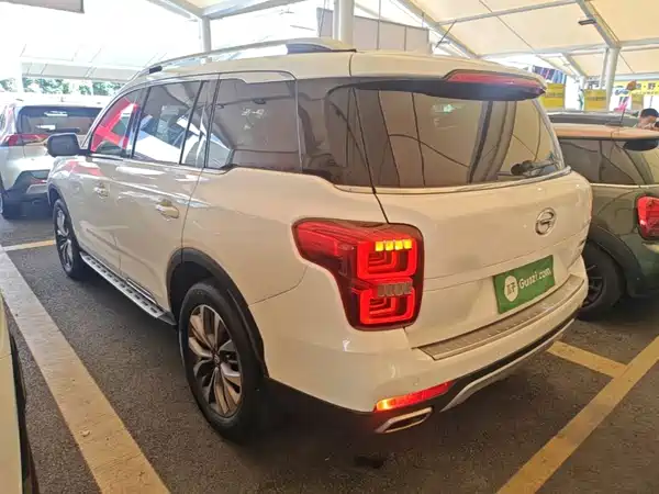 GAC Trumpchi GS8 2017
