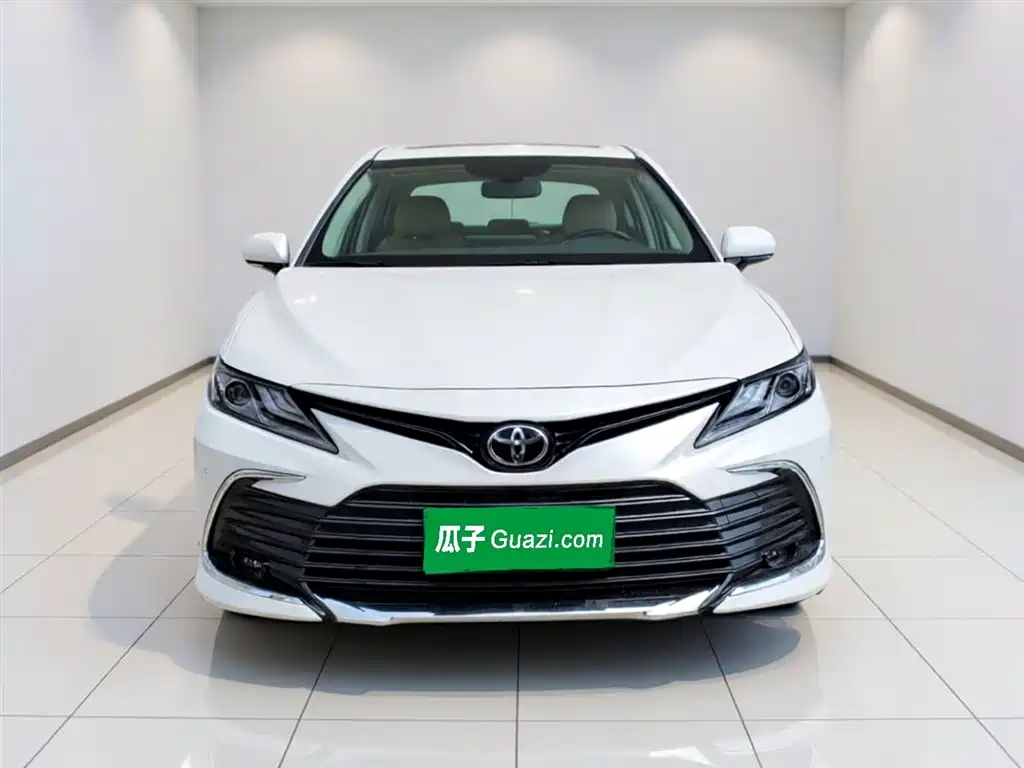 Toyota Camry 2023
