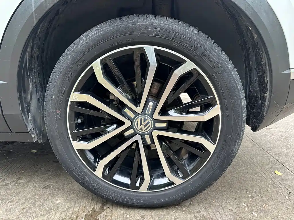 Volkswagen T-Roc 2020 — фото 22