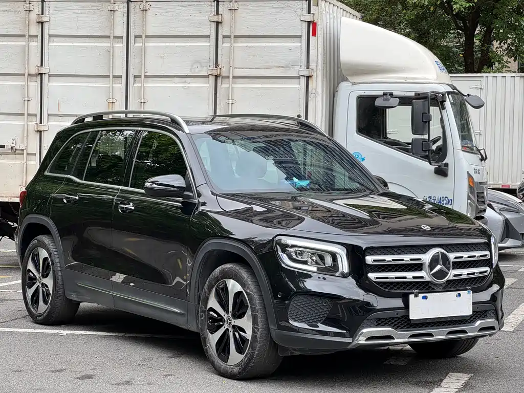 Mercedes-Benz GLB 2022