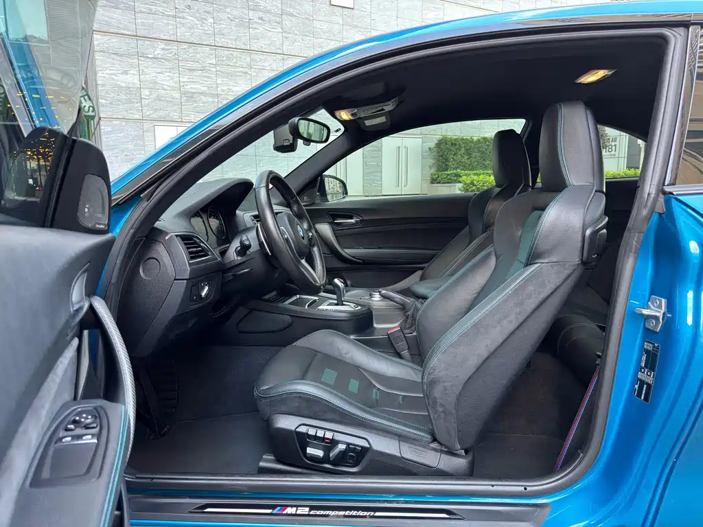 BMW M2 2019 — фото 10