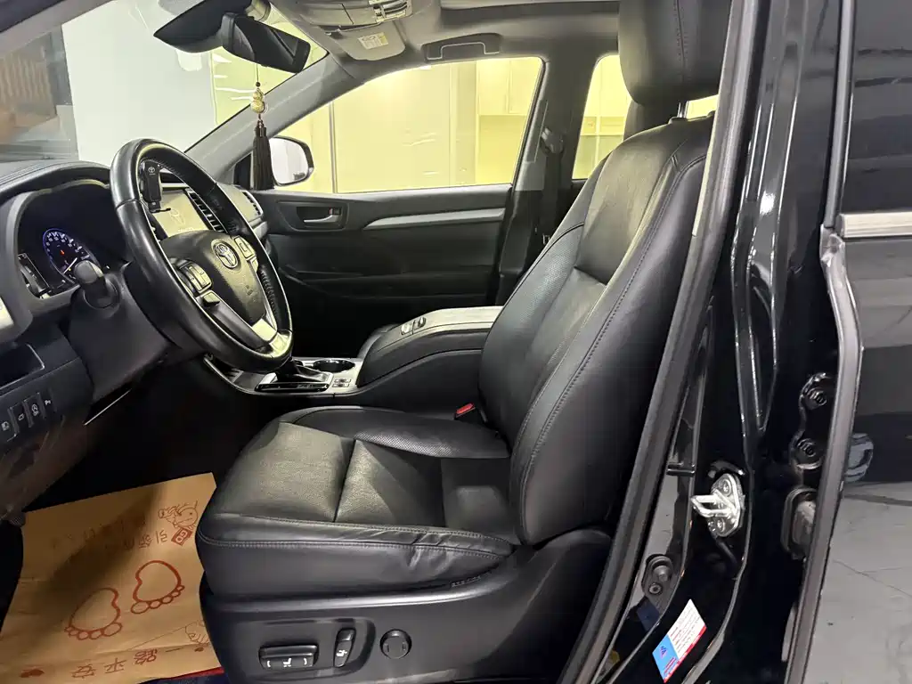 Toyota Highlander 2019 — фото 11