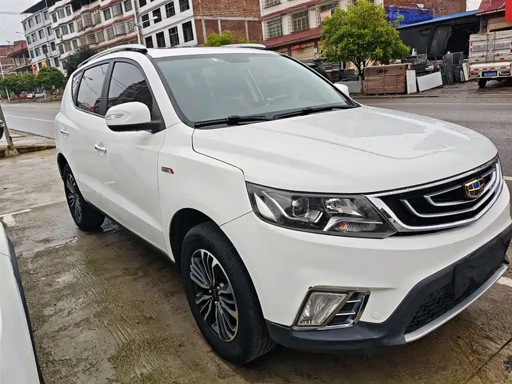 Geely Vision X6 2017 — фото 4