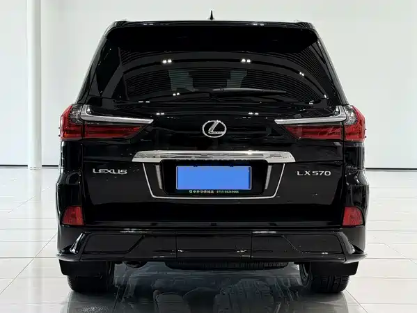 Lexus LX 2019