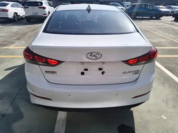 Hyundai Celesta 2016