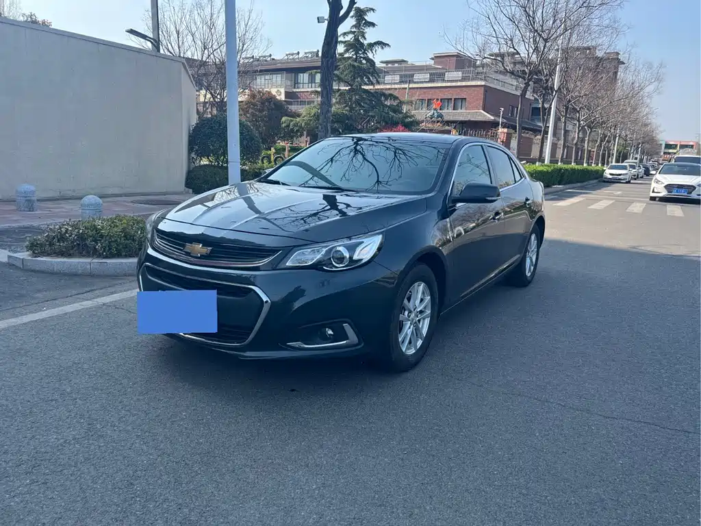 Chevrolet Malibu 2019 — фото 1