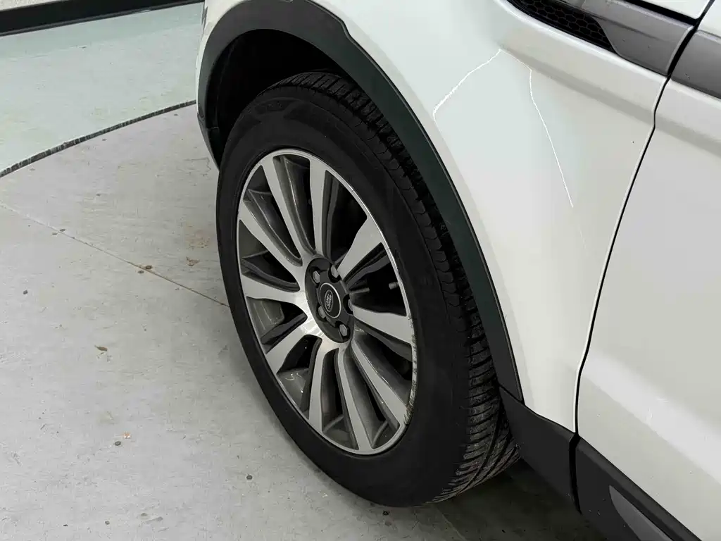 Land Rover Evoque 2017 — фото 20