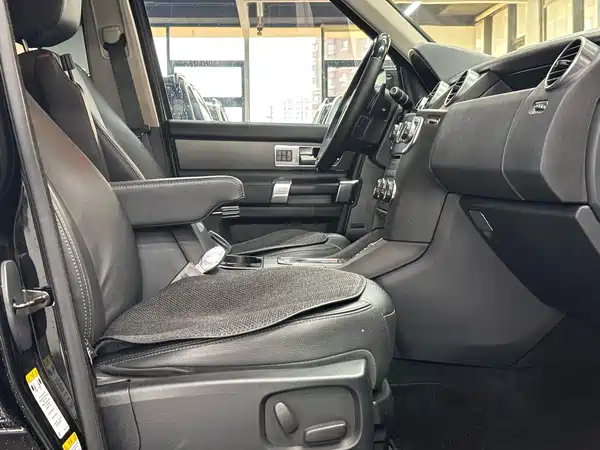 Land Rover Discovery 2017