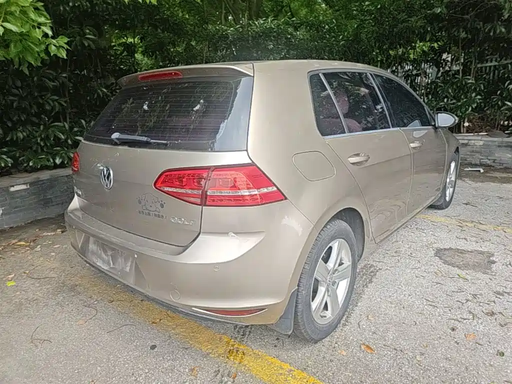 Volkswagen Golf 2016