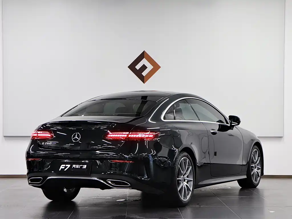 Mercedes-Benz E-Class 2023